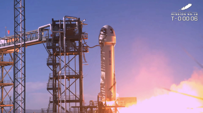 Η Blue Origin ανέβαλε την πρώτη διαστημική πτήση της, μετά από ατύχημα το 2022
