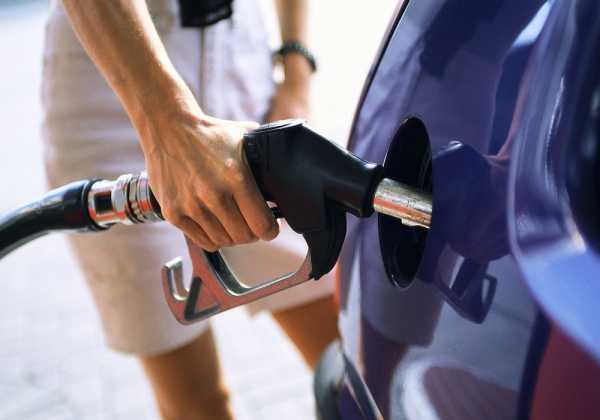 Έκτη ακριβότερη χώρα παγκοσμίως στη βενζίνη η Ελλάδα