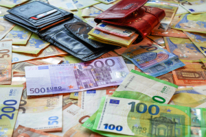 Πού αποσκοπεί η αύξηση του Προγράμματος Δημοσίων Επενδύσεων
