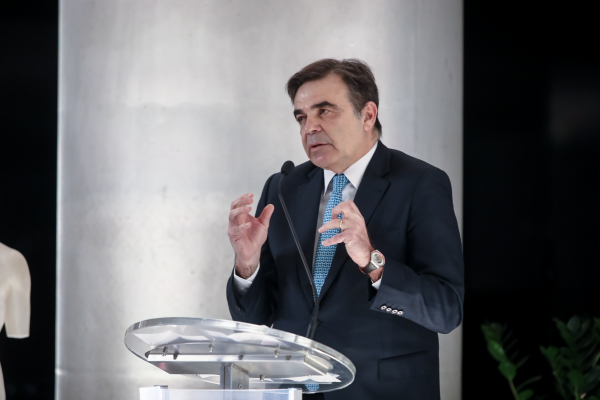 Δέσμευση Κομισιόν να βοηθήσει όπου χρειαστεί για το σιδηροδρομικό δίκτυο