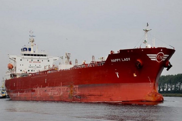 Απελευθερώθηκαν οι πέντε Έλληνες ναυτικοί στο Καμερούν