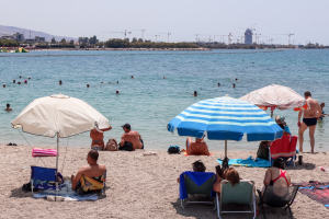 Με 37άρια του Αγίου Πνεύματος: Πότε θα πέσει η θερμοκρασία