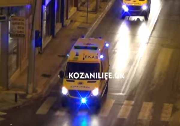 Τα ασθενοφόρα στην Κοζάνη ευχαρίστησαν με σειρήνες τους πολίτες (vid)