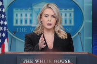 Λέβιτ για συνάντηση Τραμπ - Μαμντάνι: Αύριο έρχεται στον Λευκό Οίκο ένας κομμουνιστής (Βίντεο)