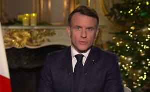 Μακρόν: Να προστατεύουμε την ανεξαρτησία και τις ελευθερίες μας - Οι δεσμεύσεις για την Ουκρανία