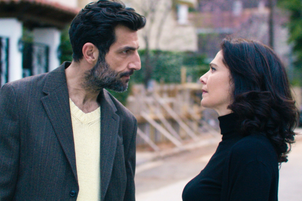 «Παιχνίδια Εκδίκησης»: Ο Χρήστος βλέπει τη Μαρίνα να αγγίζει τρυφερά τον Άγη (Βίντεο)