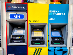 Χωρίς καταθέσεις 7 στους 10 Έλληνες - Έχουν 1.000 ευρώ στην τράπεζα