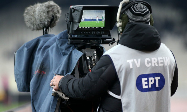 Χαμός Super League 2 - ΕΡΤ: «Δεν υπάρχει σύμβαση, δεν θα δείξουμε τους αγώνες»