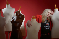 Η Ρίτα Αντωνοπούλου στον Σταυρό Του Νότου με παράσταση αφιερωμένη στη γυναίκα