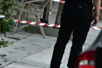 Εύοσμος: Μπαράζ πυροβολισμών σε κατάστημα υγειονομικού ενδιαφέροντος