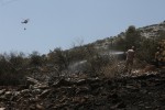 Σε ύφεση οι πυρκαγιές σε Κορωπί και Καμένα Βούρλα