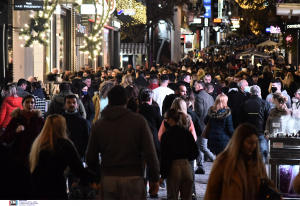Πάνω από 70 οι νεκροί, 683 οι διασωληνωμένοι - Η ανακοίνωση με τα κρούσματα σήμερα
