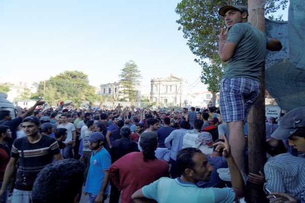Επεισόδια μεταξύ μεταναστών στην Ε.Ο Θεσσαλονίκης - Ευζώνων