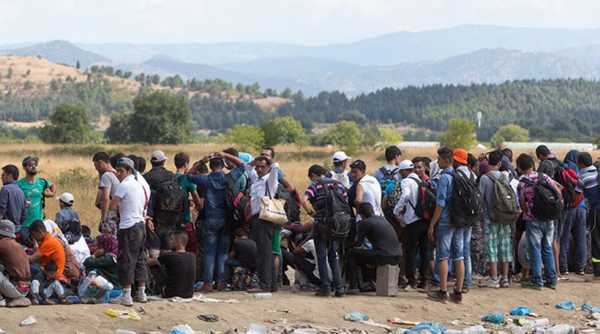 Ένταση στην Ειδομένη ανάμεσα σε μετανάστες και αστυνομικούς των Σκοπίων