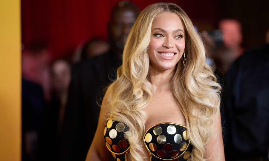 Beyoncé: Δείτε την επανασύνδεση - έκπληξη με τις Destiny&#039;s Child στο κλείσιμο της περιοδείας της