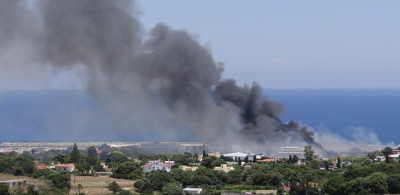 Φωτιές: Μάχη με τις φλόγες για 5η μέρα στη Ρόδο, σε ύφεση το μέτωπο σε Αττική και Λακωνία