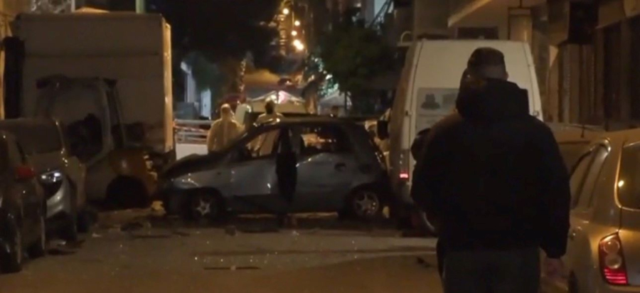 Ισχυρή έκρηξη σε κάβα στην Καλλιθέα - Ζημιές σε Ι.Χ και σπίτια