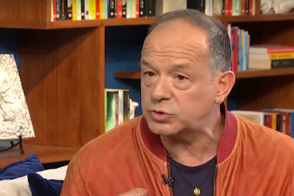 Φωκάς Ευαγγελινός: Το «spoiler» για τη Μαρίνα Σάττι, η Έλενα Παπαρίζου και η αποτυχία με τη Demy