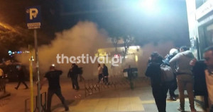 Θεσσαλονίκη: Ένταση και χημικά στο τουρκικό προξενείο μετά την πορεία για την Γενοκτονία των Αρμενίων (video)