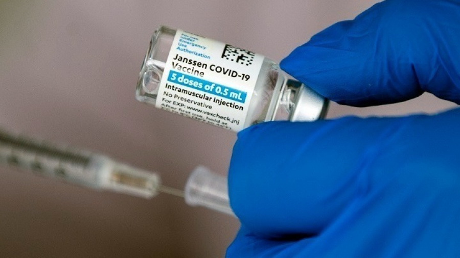 Johnson & Johnson: Στο τραπέζι η δεύτερη δόση εμβολίου, θα ζητήσει έγκριση από τον FDA