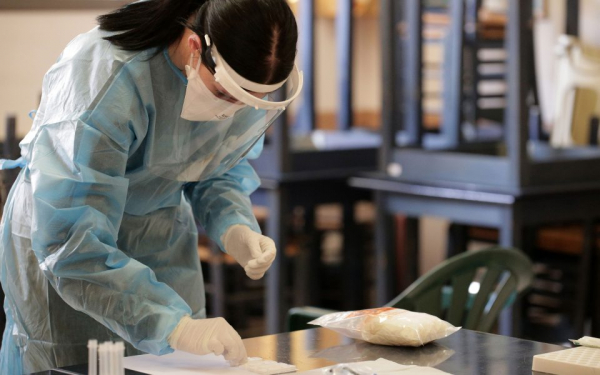 Πώς θα ξεχωρίσετε την μετάλλαξη Δέλτα από το απλό κρυολόγημα