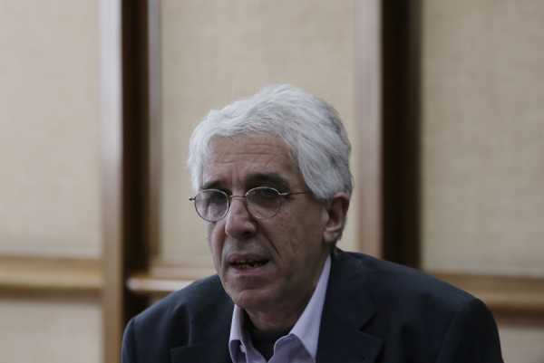 Παρασκευόπουλος: Η Πολιτεία συζητά με κρατούμενους αλλά δεν εκβιάζεται, ούτε παζαρεύει