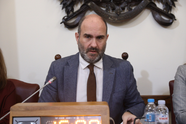 Γιατί προβλέπει ότι ο Τσίπρας θα είναι ο βασικός αντίπαλος της ΝΔ