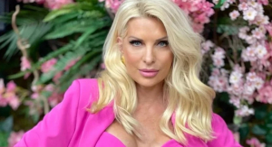 Ελένη Μενεγάκη: Εύχεται «χρόνια πολλά» - Η γιορτινή φωτογραφία με τον Ματέο Παντζόπουλο