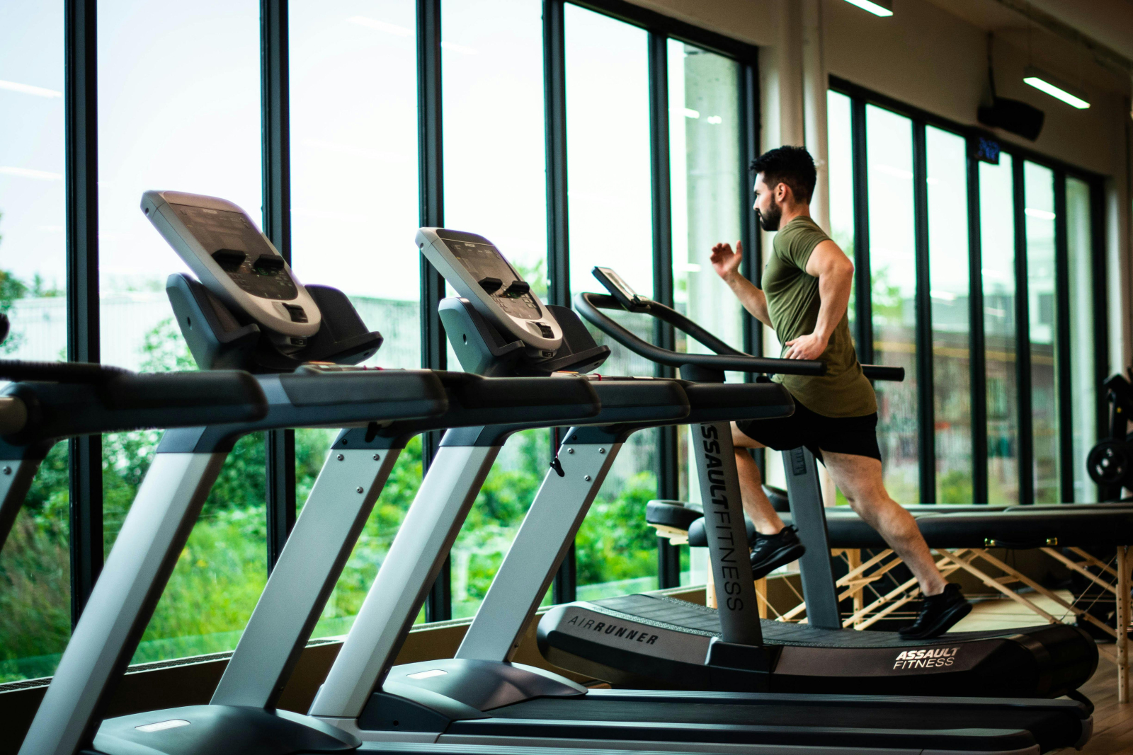 Cardio ή βάρη; Η καλύτερη συνταγή για το σώμα σου