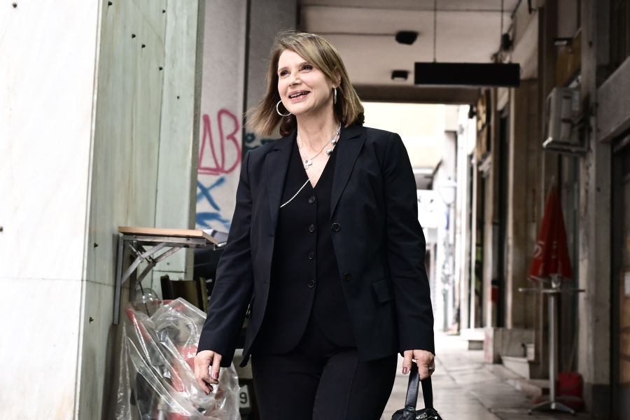 Μπατζελή: Δεν υπάρχουν εσωτερικοί εχθροί στο ΠΑΣΟΚ - Με στεναχώρησε η απόφαση