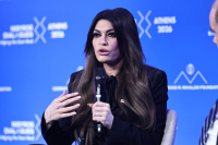 Με δύο κυβερνητικά στελέχη στην Αθήνα συναντήθηκαν οι δημοσιογράφοι της «Wall Street Journal» για την υπόθεση Γκίλφοϊλ