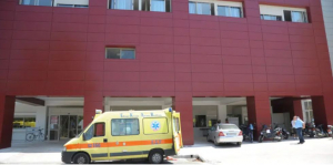 Πάτρα: Αντιεμβολιαστές απειλούν Διευθυντή του Νοσοκομείου «Αγιος Ανδρέας» – Γιατί τον καταγγέλουν