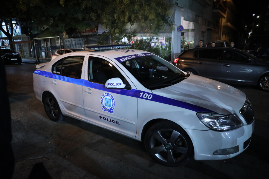 Άγιος Παντελεήμονας: Συνελήφθησαν τρεις ανήλικες για ληστεία σε βάρος 24χρονης