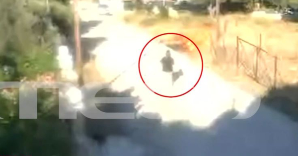 Κόρινθος: Πρώην υποψήφια βουλευτής συνελήφθη για εμπρησμό - Βίντεο ντοκουμέντο