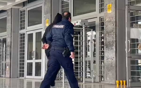 Θεσσαλονίκη: Προσωρινά κρατούμενος ο 27χρονος που παρέσυρε και σκότωσε πεζό στην Πολίχνη