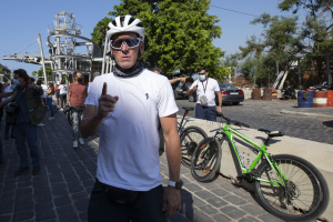 Ο Λανς Άρμστρονγκ θα είναι αφηγητής ντοκιμαντέρ για τα ποδήλατα Schwinn