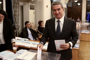 Ο Ανδρέας Λοβέρδος απαντάει για πρώτη φορά για τη σύλληψη του γιου του