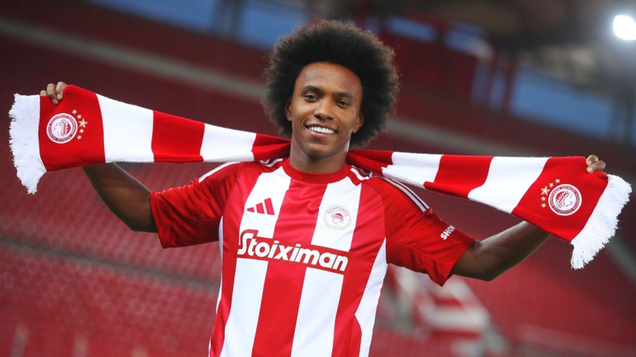 Ο Γουίλιαν έχει τουλάχιστον τρεις προτάσεις στα χέρια του από αγγλικές ομάδες