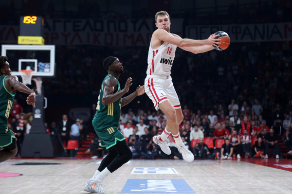 Η ελληνική έδρα δίνει… τρίποντη απόδοση στην Interwetten!