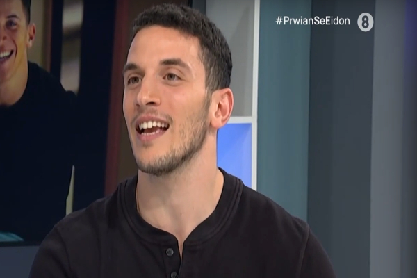 Ο Άγγελος Πεντάρης μίλησε για την εγκεφαλική παράλυση - «Είχαν πει ότι δεν θα κουνάω τα άκρα»