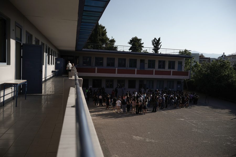 Πανελλήνιες 2025 Στρατιωτικές Σχολές: Επιτελικό μπάχαλο με τις προκαταρκτικές εξετάσεις «δείχνει» ο Στρατηγάκης