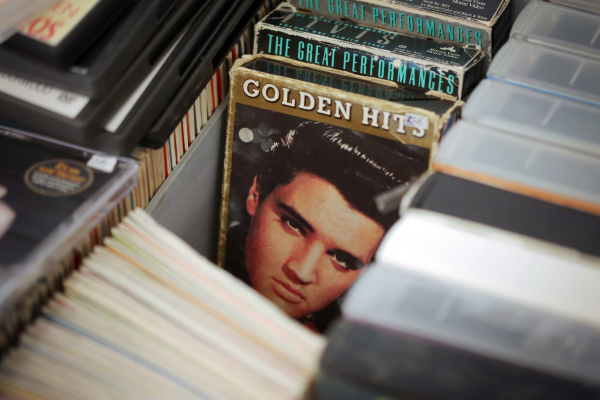 Έλβις Πρίσλεϊ: 46 χρόνια από την ημέρα που έσβησε ο «βασιλιάς» της Rock & Roll