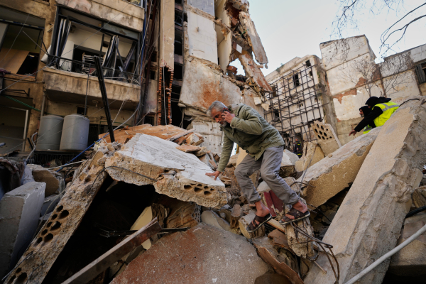 Ο Λίβανος ζητά άμεσες συνομιλίες με το Ισραήλ - Πεζεσκιάν: Οι βομβαρδισμοί παραβιάζουν την εκεχειρία