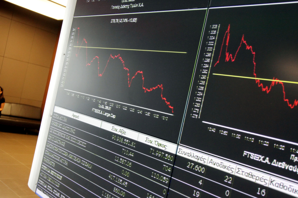 Χρηματιστήριο Αθηνών: Βουτιά 2,7% υπό το βάρος των διεθνών πιέσεων