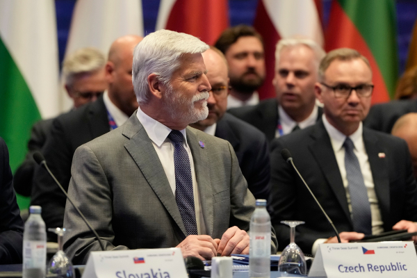 Τσεχία: Ο πρόεδρος έκανε αγωγή στον πρωθυπουργό, για τη σύνοδο του ΝΑΤΟ
