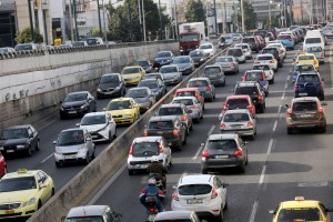 Κυκλοφοριακό «έμφραγμα» στο κέντρο της Αθήνας