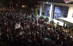 Σερβία: Παραμένει αποκλεισμένη από φοιτητές η δημόσια τηλεόραση