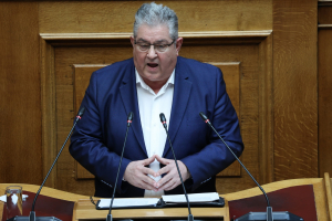 Ο Κουτσούμπας επιμένει και για διερεύνηση ποινικών ευθυνών και του Μητσοτάκη