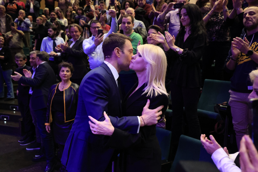 Αντιπρόεδρος στο «Κίνημα Δημοκρατίας»