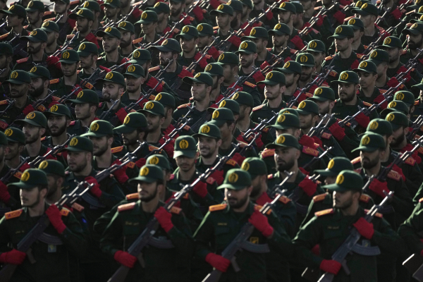 Ιράν: Πάνω από 26 εκατομμύρια πολίτες επιθυμούν να καταταγούν στον στρατό